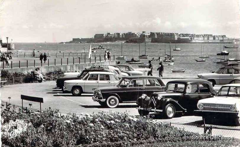 35 Dinard Promenade II.jpg